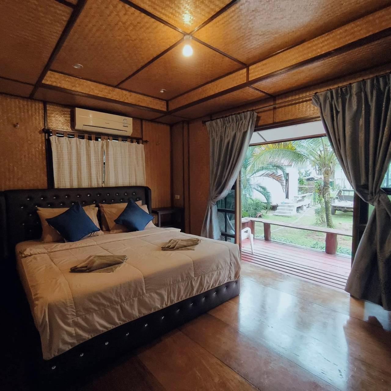 Koh Kood Neverland Beach Resort Ko Kut Dış mekan fotoğraf